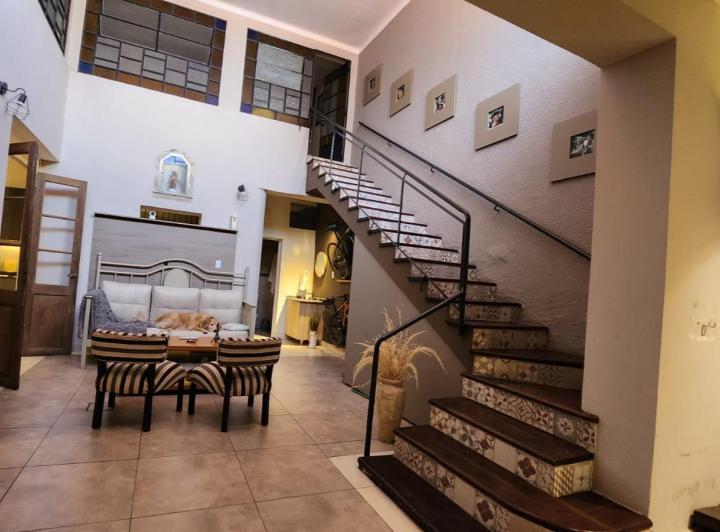 Casa · 230m² · 4 Ambientes
