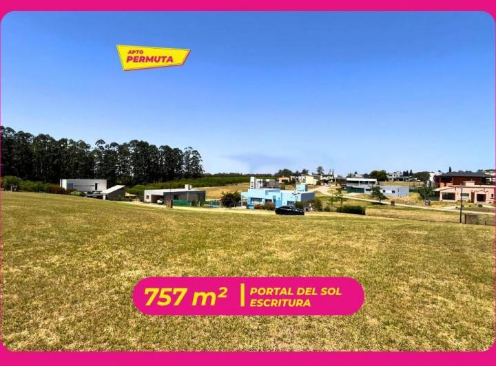 Terreno · 757m²