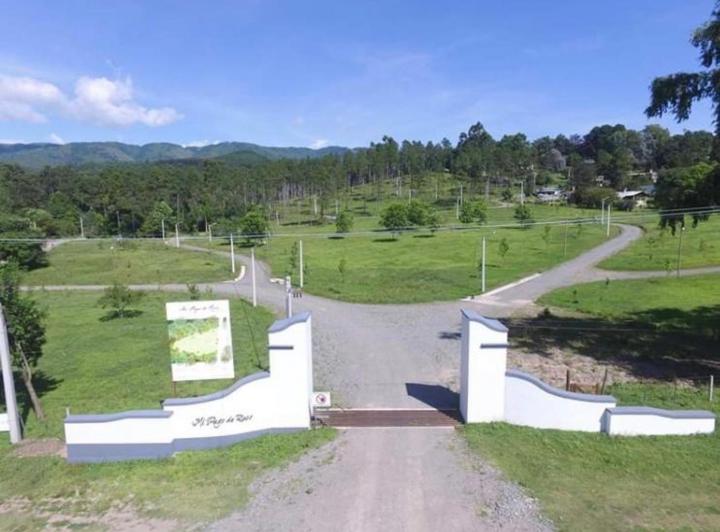 Terreno · 829m²