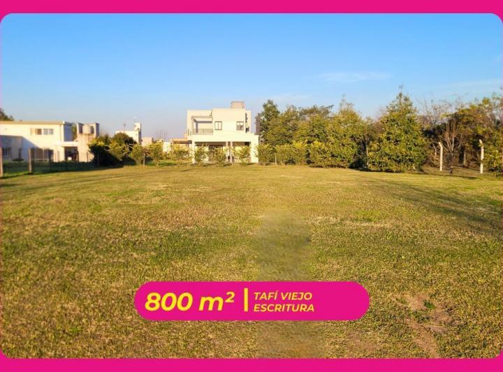 Terreno · 880m²