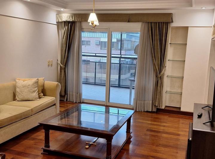Departamento · 156m² · 10 Ambientes · 1 Cochera