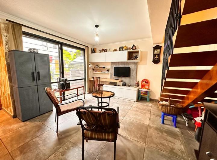 Casa · 72m² · 3 Ambientes · 1 Cochera