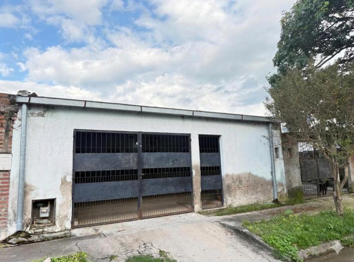 Casa · 106m² · 3 Ambientes · 2 Cocheras