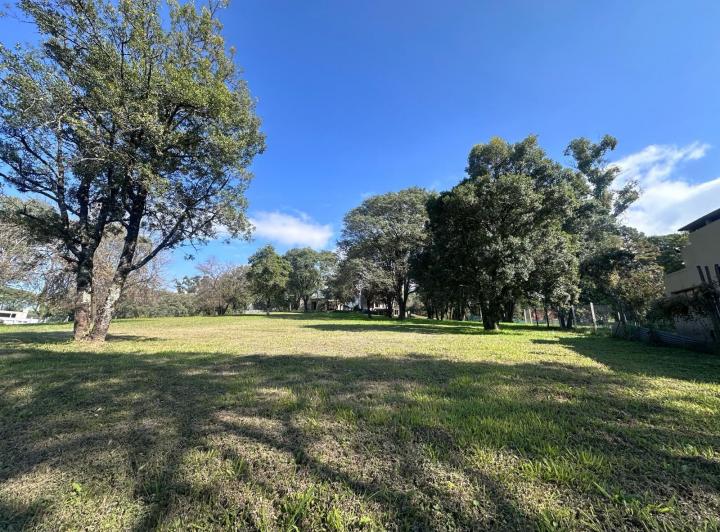 Terreno · 724m²