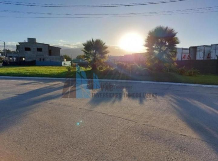 Terreno · 321m²