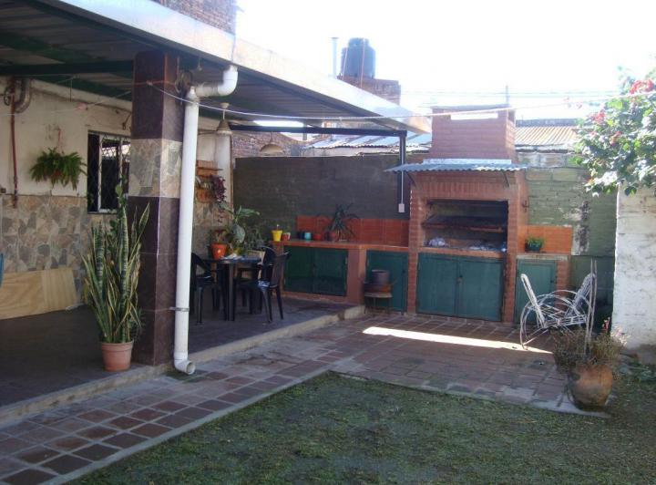 PH · 146m² · 8 Ambientes · 1 Cochera
