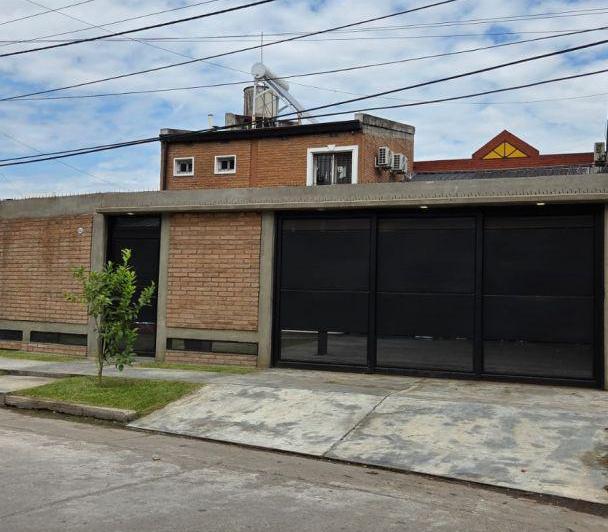 Casa · 150m² · 4 Dormitorios
