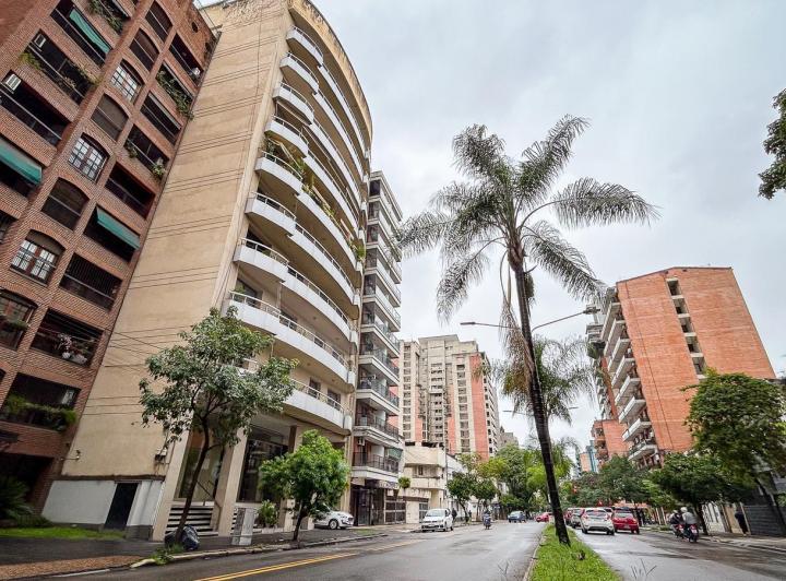 Departamento · 230m² · 6 Ambientes