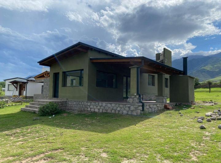 Casa · 98m² · 3 Ambientes
