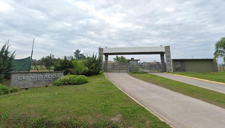 Terreno · 384m²