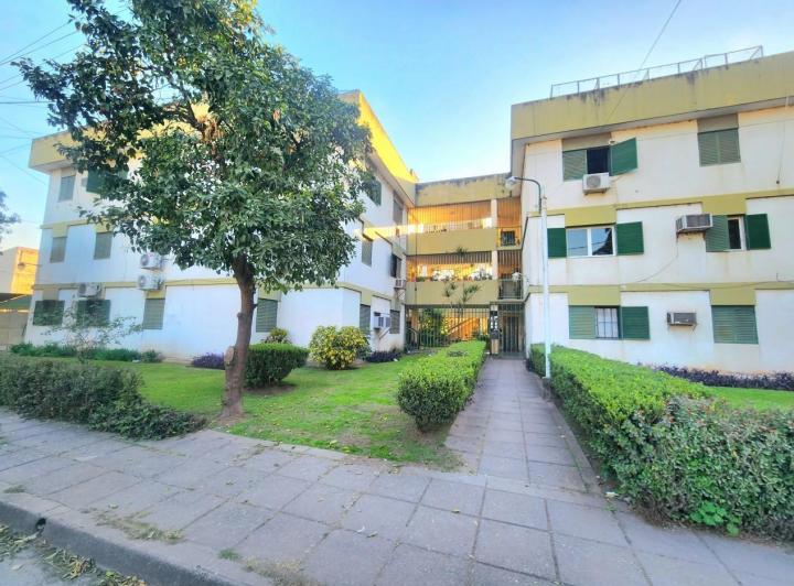 Departamento · 53m² · 4 Ambientes · 1 Cochera
