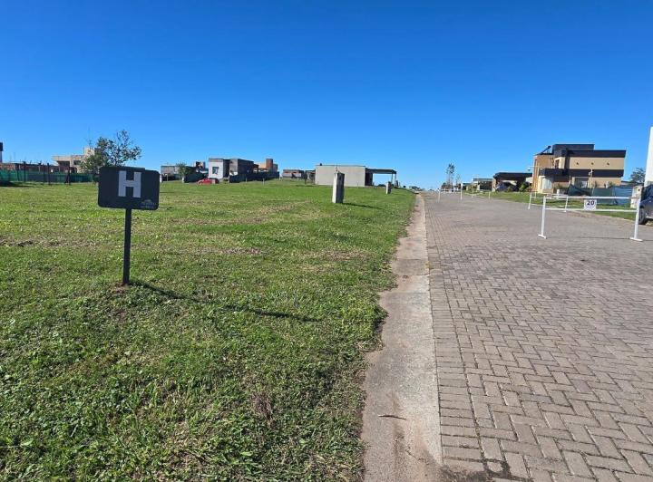 Terreno · 456m²