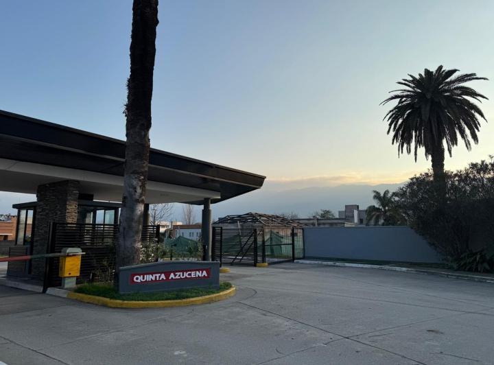 Terreno · 763m²