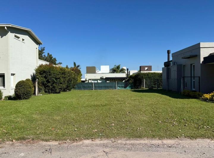 Terreno · 364m²