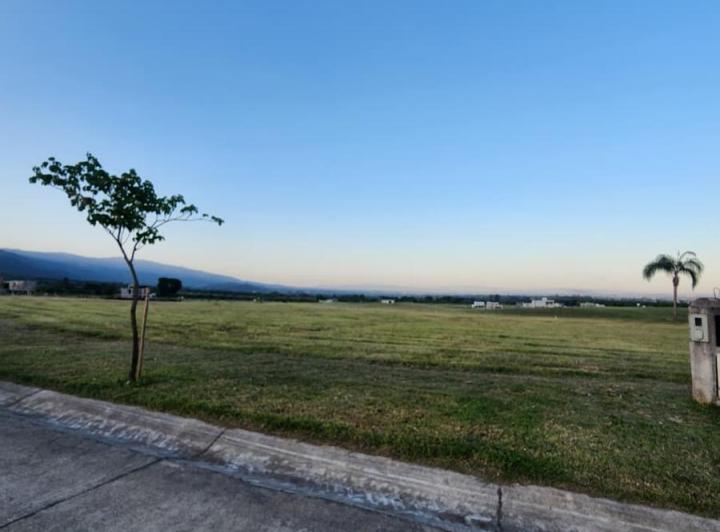 Terreno · 666m²
