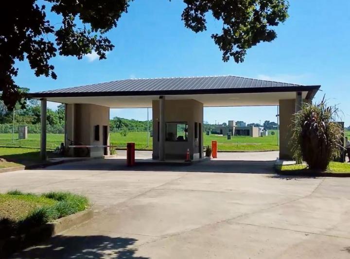 Terreno · 300000m²