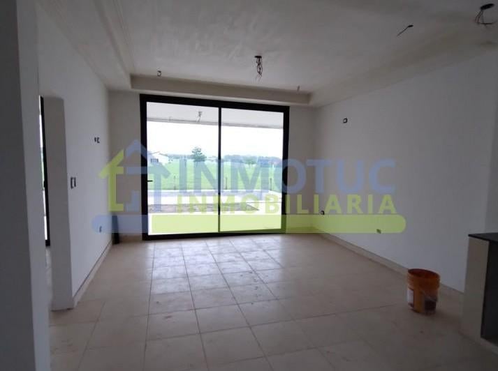 Casa · 270m² · 15 Ambientes