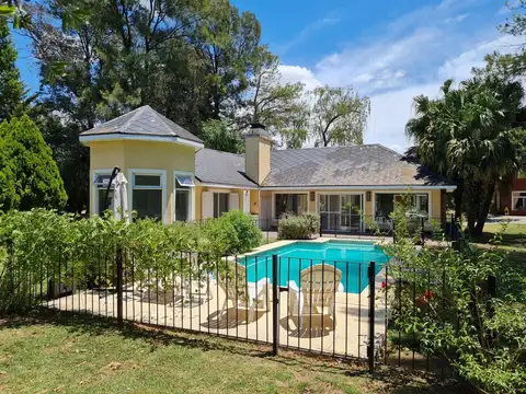 Casa en Alquiler en Boca Raton, Countries y Barrios Cerrados en Pilar