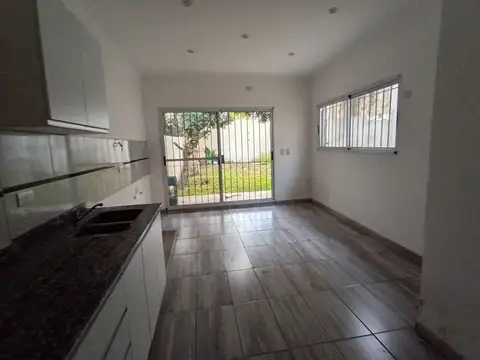 Casa en Alquiler en Banfield, Partido de Lomas de Zamora
