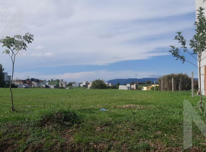 Terreno · 449m²