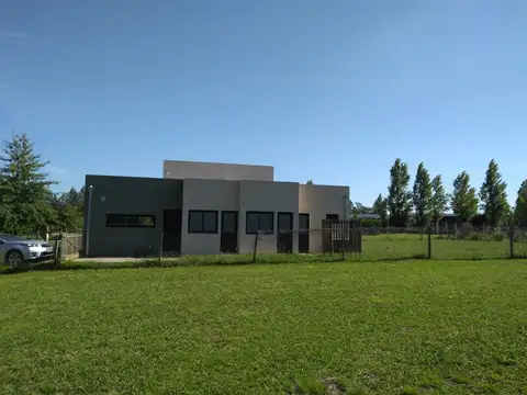 Casa en Alquiler en Pilar del Este - Santa Guadalupe, Countries y Barrios Cerrados en Pilar