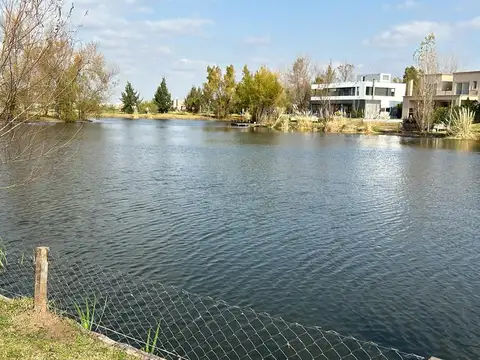 Casa en Alquiler en El Cantón - Norte, Countries y Barrios Cerrados en Escobar