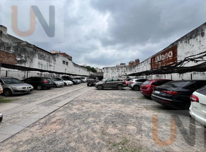 Edificio · 960m²