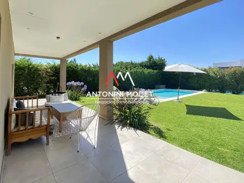 Casa en Alquiler en La Lomada De Pilar, Countries y Barrios Cerrados en Pilar