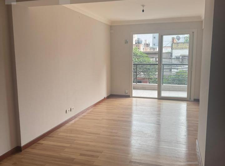 Departamento · 140m² · 5 Ambientes · 1 Cochera
