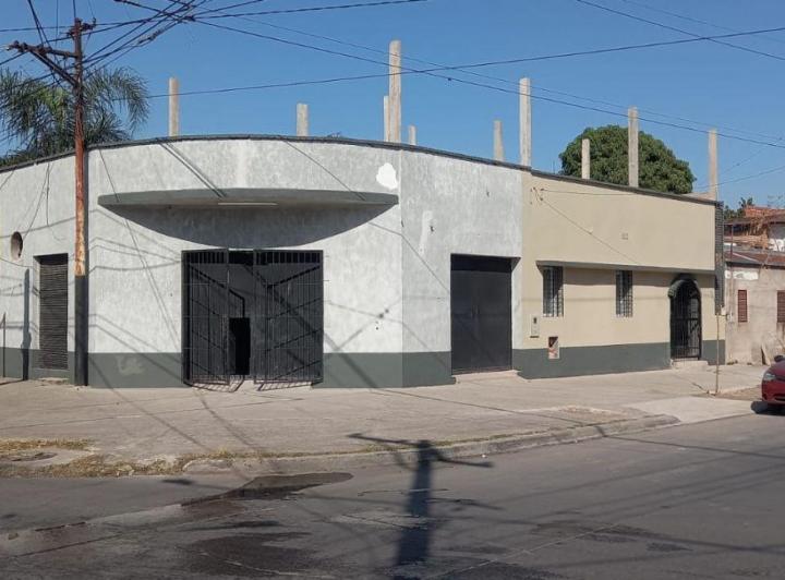 Local comercial · 300m²