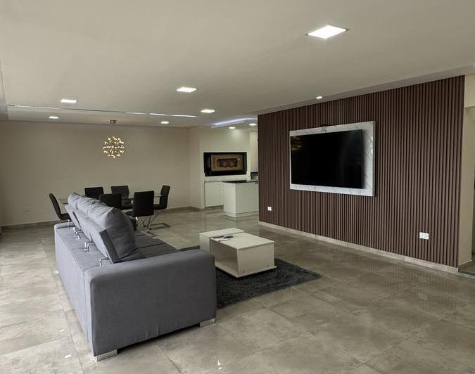 Departamento · 250m² · 8 Ambientes