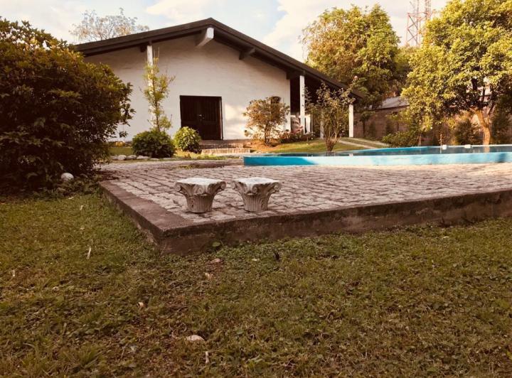 Casa · 90m² · 2 Dormitorios · 2 Cocheras