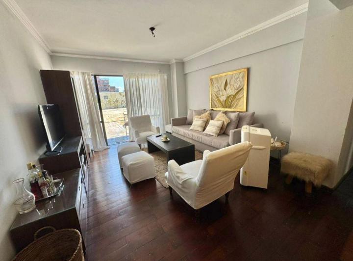 Departamento · 99m² · 5 Ambientes · 1 Cochera