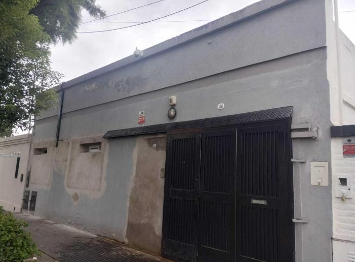 Casa · 284m² · 8 Ambientes · 1 Cochera