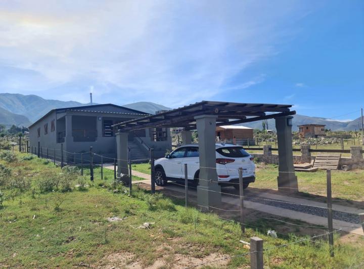 Casa · 185m² · 4 Ambientes · 1 Cochera