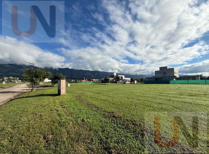 Terreno · 355m²