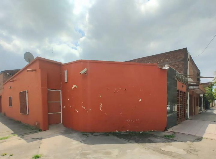 Local comercial · 330m² · 5 Ambientes