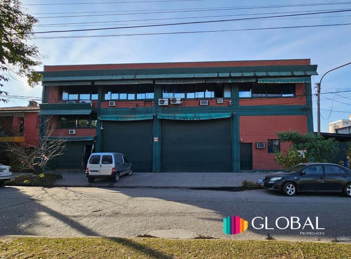 Depósito · 3487m²