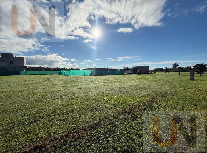 Terreno · 364m²