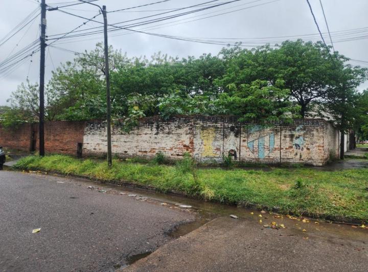 Terreno · 311m²