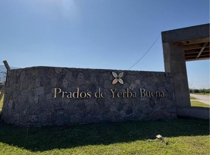 Terreno · 364m²