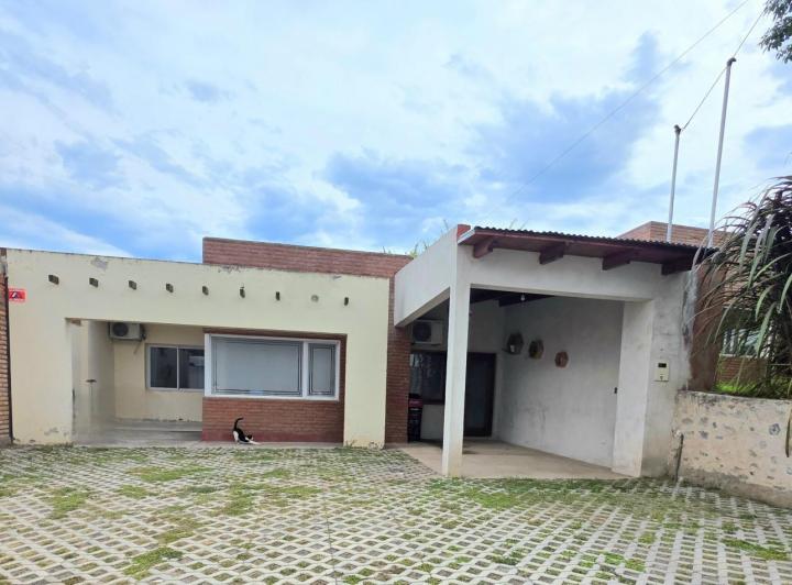 Casa · 150m² · 5 Ambientes · 1 Cochera