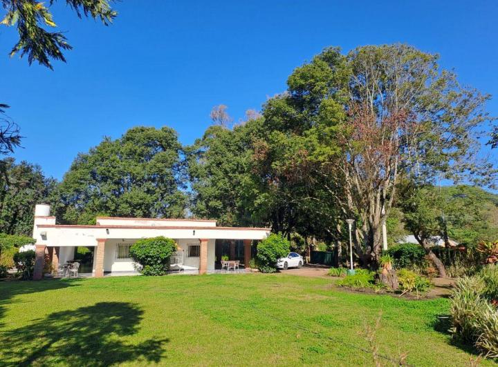 Quinta vacacional · 11m² · 6 Ambientes · 1 Cochera