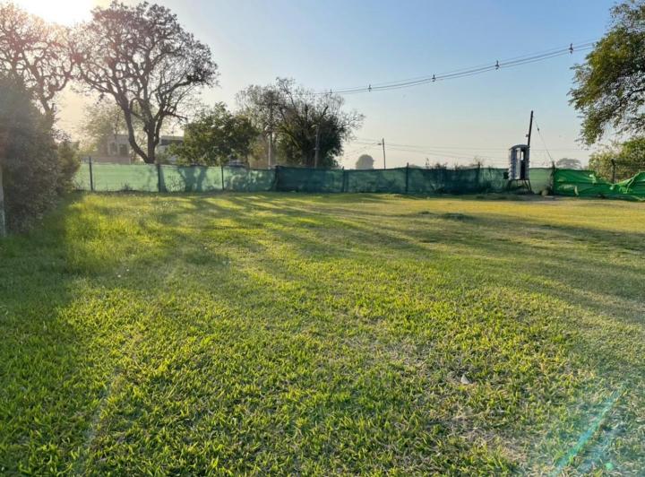 Terreno · 921m²