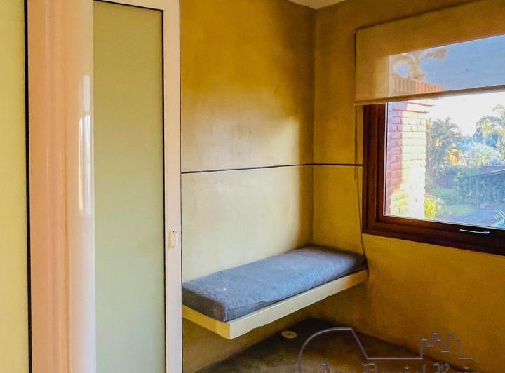 Casa · 400m² · 4 Dormitorios