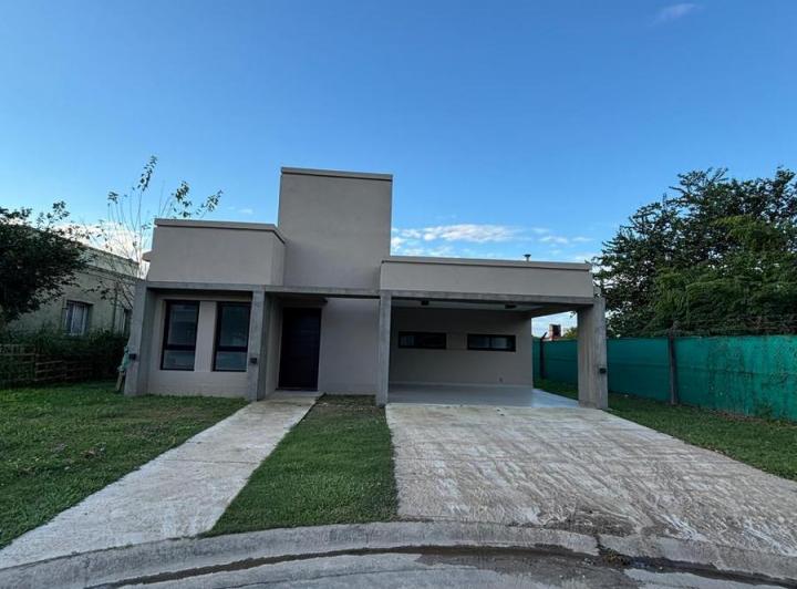 Casa · 492m² · 7 Ambientes