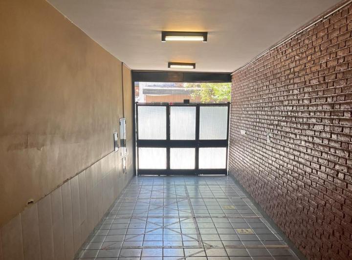 Edificio · 600m² · 2 Cocheras
