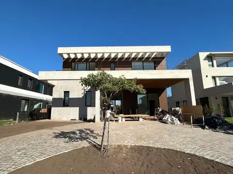 Casa en Venta en Nordelta El Yacht, Nordelta