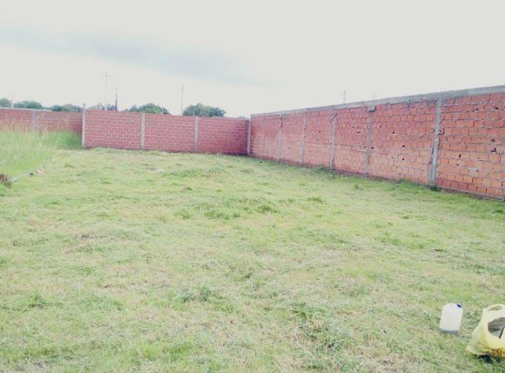 Terreno · 323m²