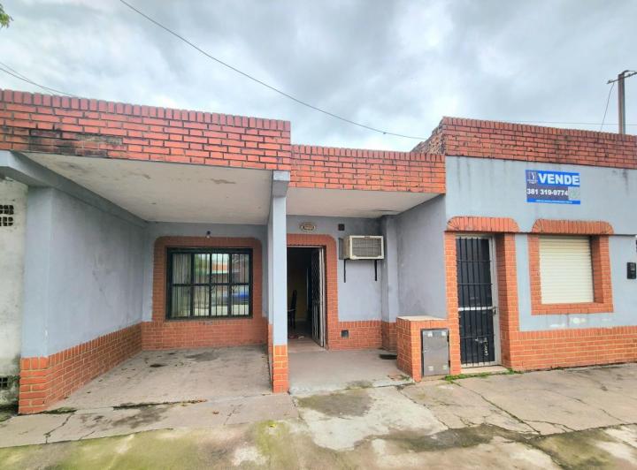 Casa · 100m² · 5 Ambientes · 1 Cochera